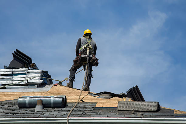Professional Roof Installation technician working in Fairfield, ID